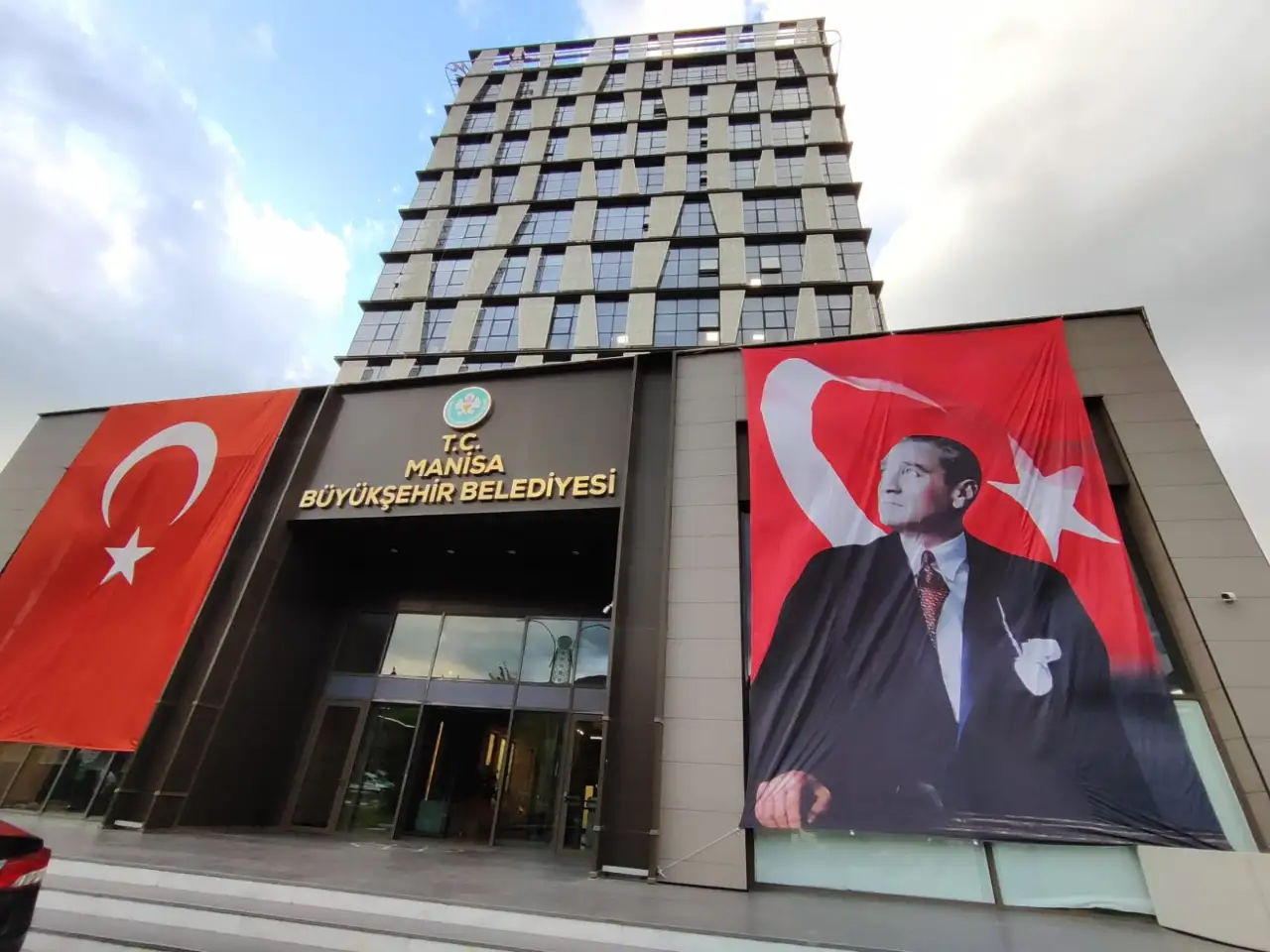 Manisa Büyükşehir Belediyesi’nden Dolandırıcılık Uyarısı 
