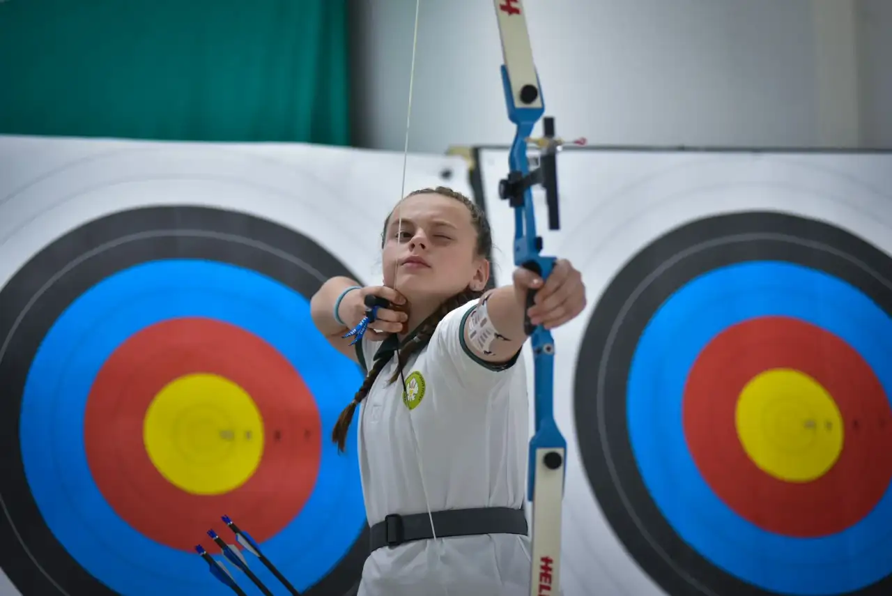 Manisa BBSK spor okullarında okçuluk heyecanı başladı