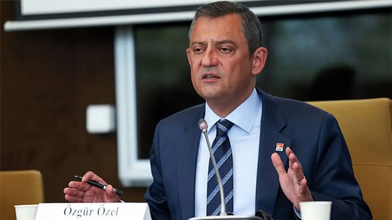 Özgür Özel: Siyasi partilerdeki en demokratik tüzüğü yapacağız