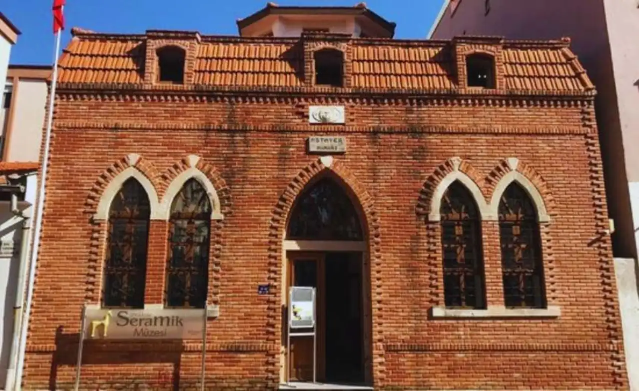 Çanakkale Seramik Müzesi: Sanatın ve Tarihin Buluşma Noktası