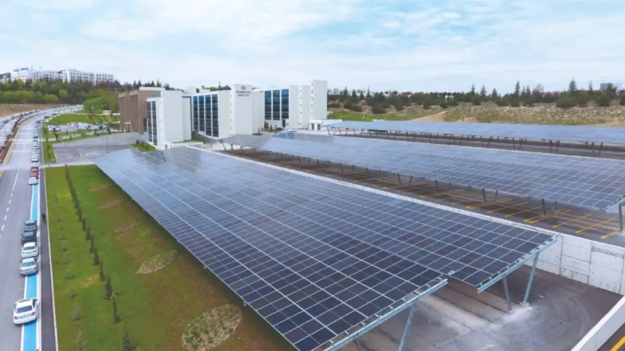 Türkiye'deki Üniversitelerin Yenilenebilir Enerji Üretimi Artıyor