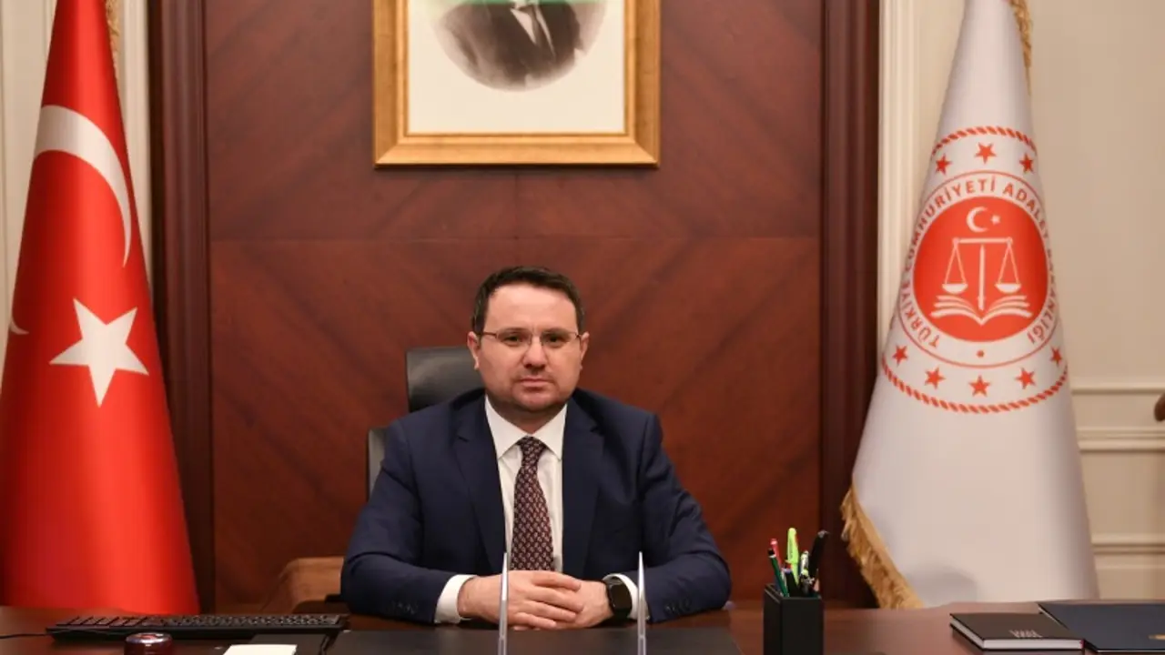 Akın Gürlek Kimdir? Yeni Adalet Bakanı'nın Yaşı, Memleketi